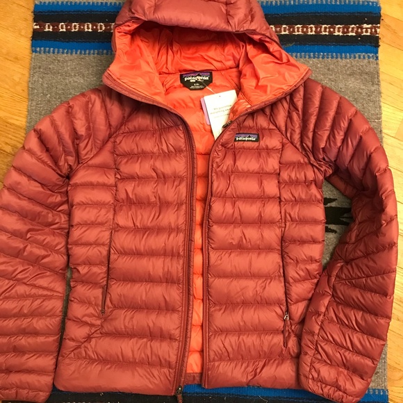 Patagonia Jackets & Blazers - Brand new with tags Patagonia down hoody puffer